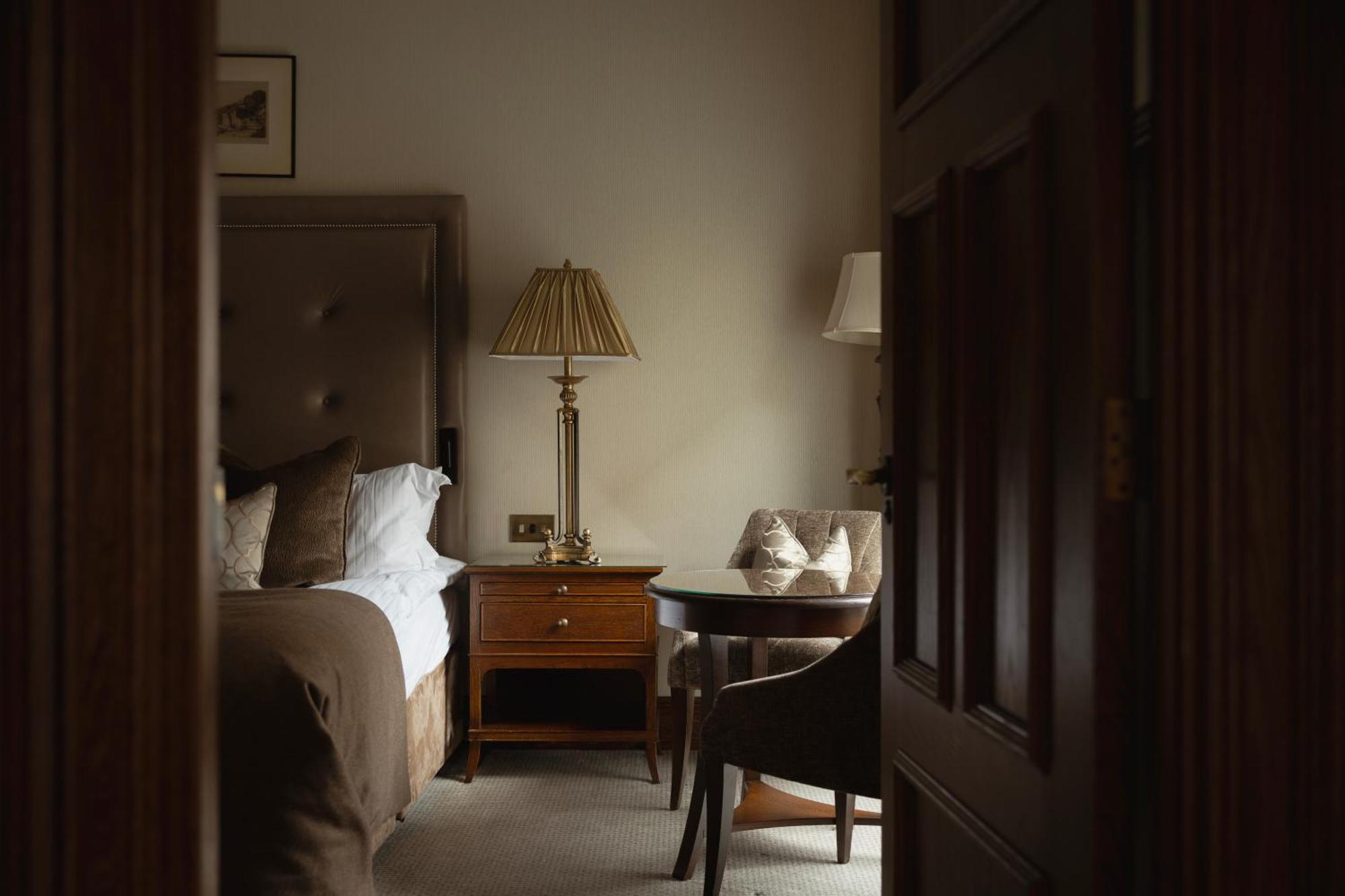 The Station Hotel Rothes Ngoại thất bức ảnh