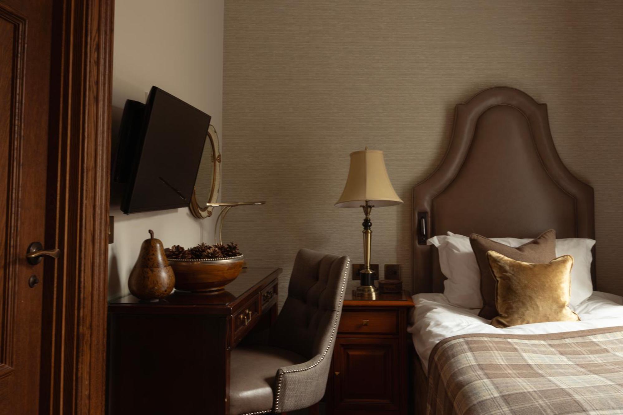 The Station Hotel Rothes Ngoại thất bức ảnh